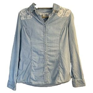 American Rag Chambray Lace Pearlized Snap Buttons Western Shirt Women’s Sz L